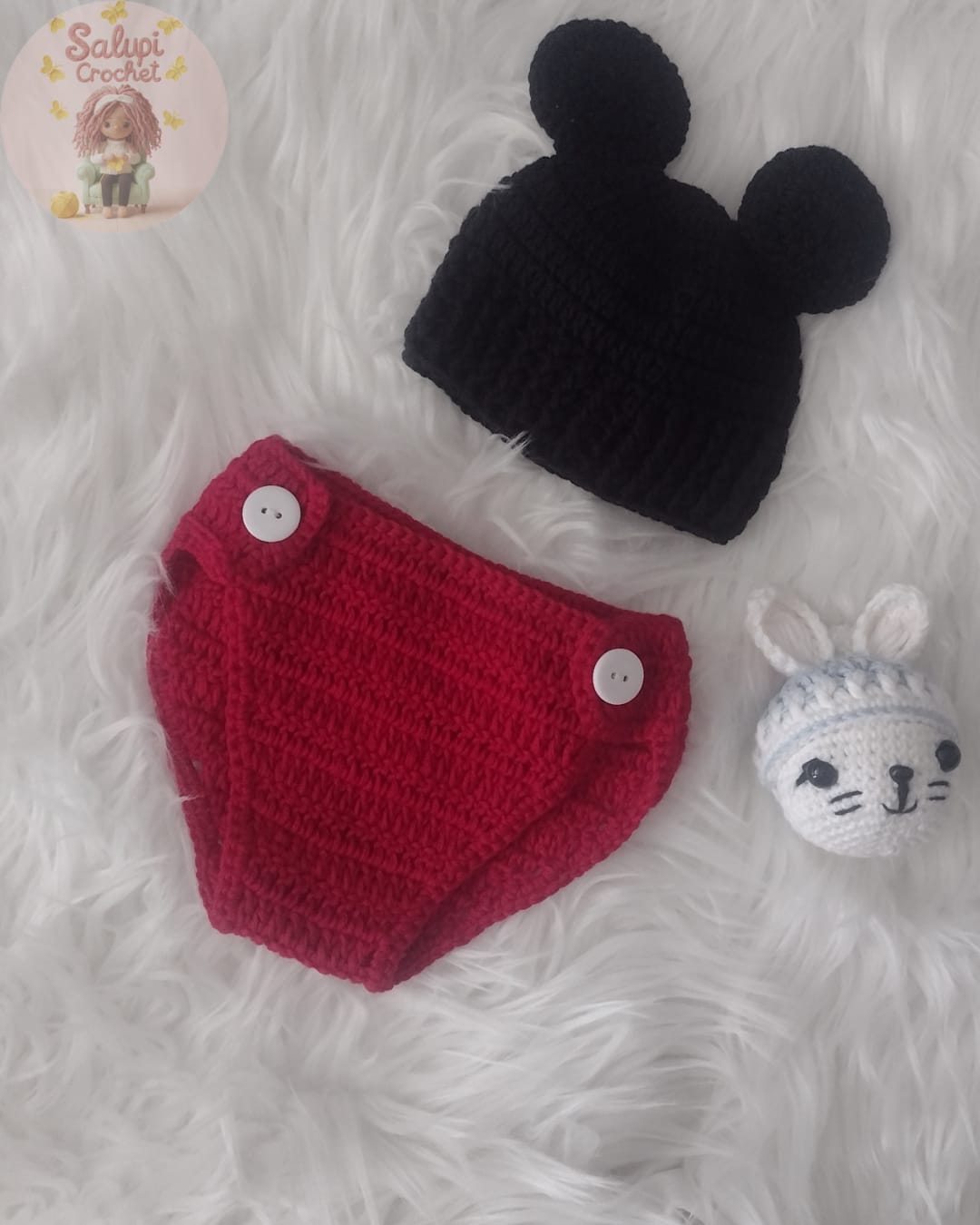 Cubre pañal tejido en crochet estilo floral